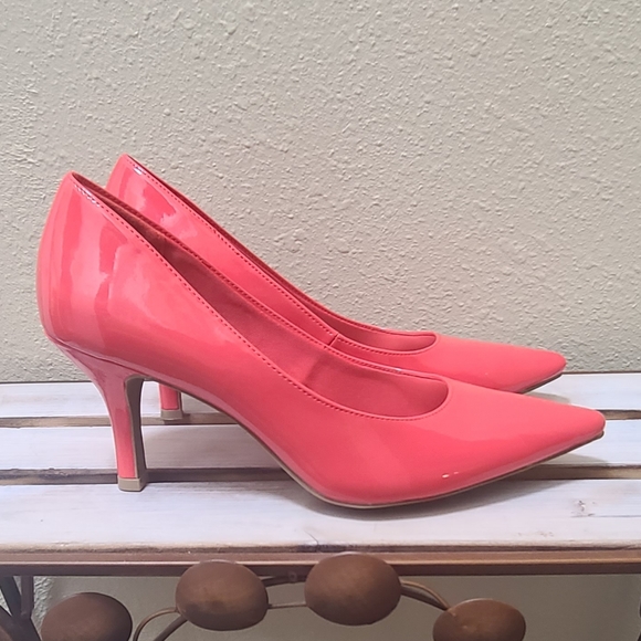 Comfort Plus by Predictions Coral Heel